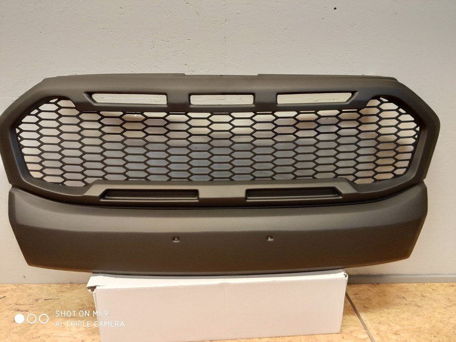 Calandre Ranger Raptor 2016 - 2019 - Black mat - 3.jpg