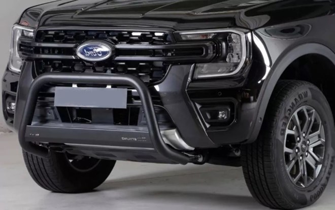 Pare buffle Ford Ranger 2023 63 mm - Noir avec barre centrale
