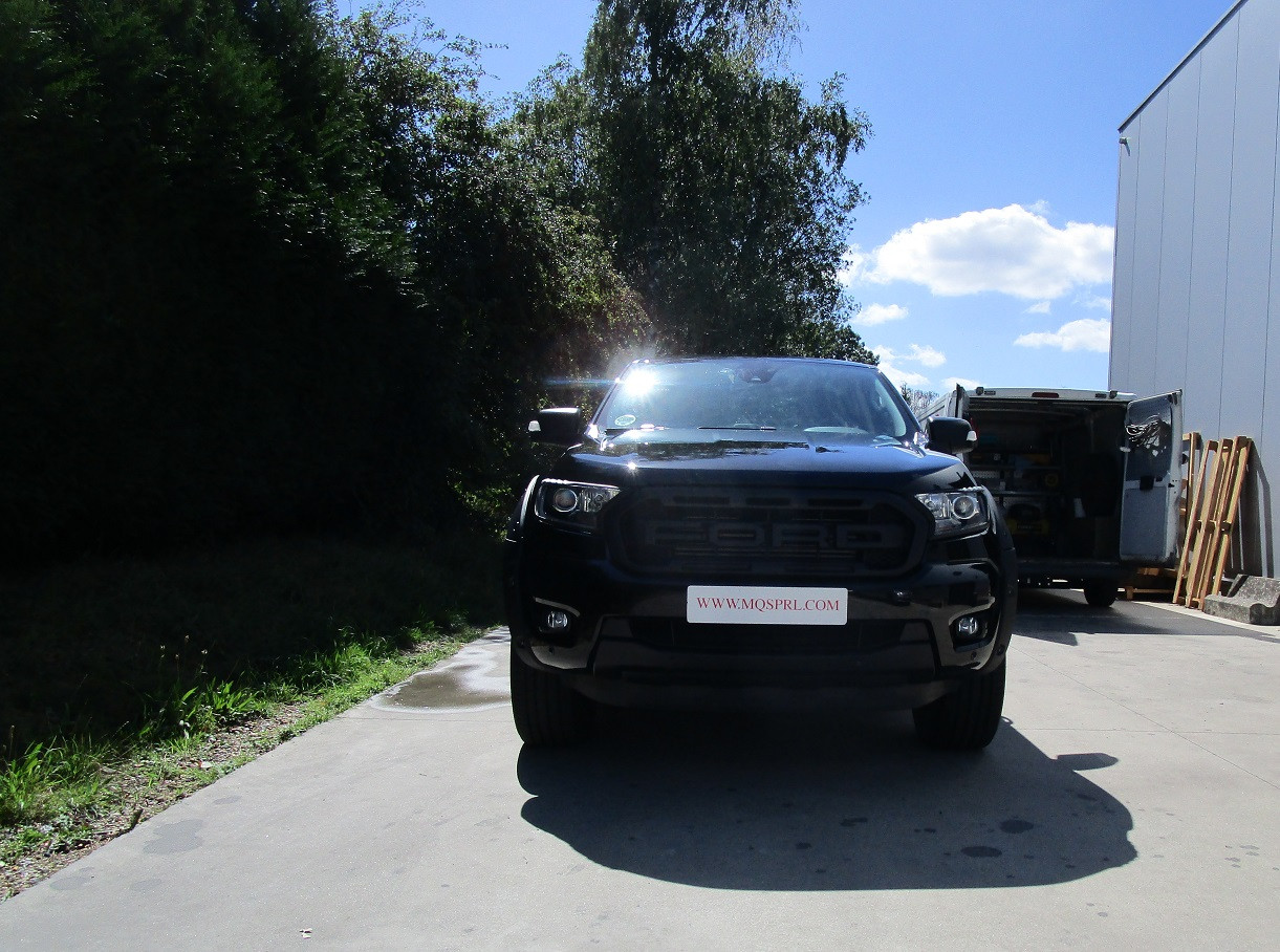Ford Ranger - Limited - Black