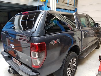 RH4 windowed Hard top Ford Ranger Dubbel Cab