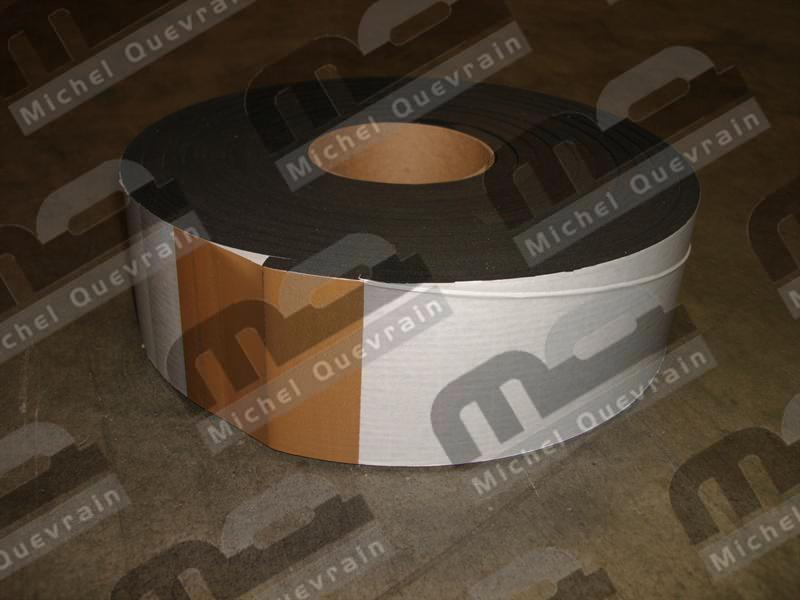 ET410019-IS-DC_p821.jpg