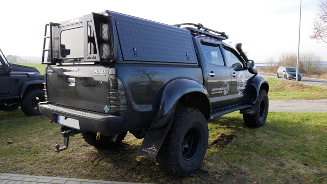 Hard top aluminium Alu Cab Adventure 3 NP300 DC - Noir structuré