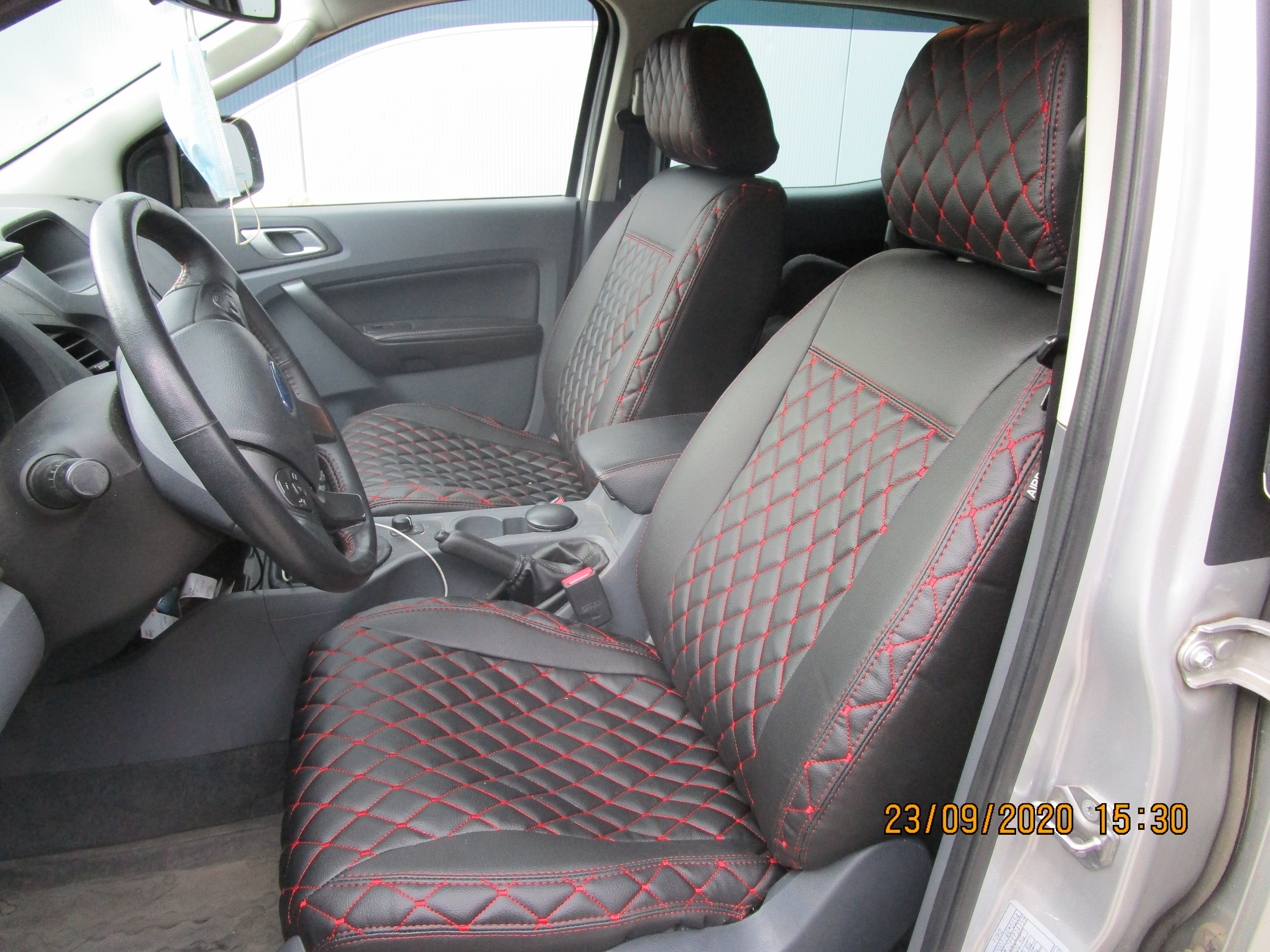 Ford Ranger DC - Conducteur 2