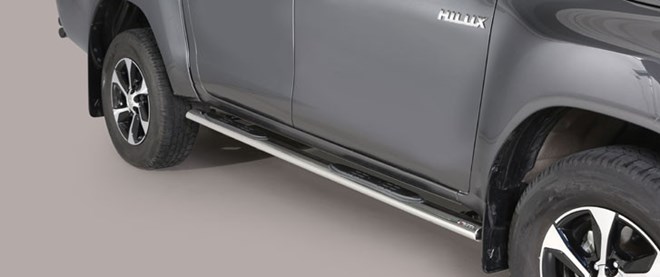 Paire de marche en INOX, Oval et avec marche en plastique pour Hilux DC