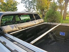 WILDTRAK-12-DC-SOFT-ROLL_p6357.jpg-3