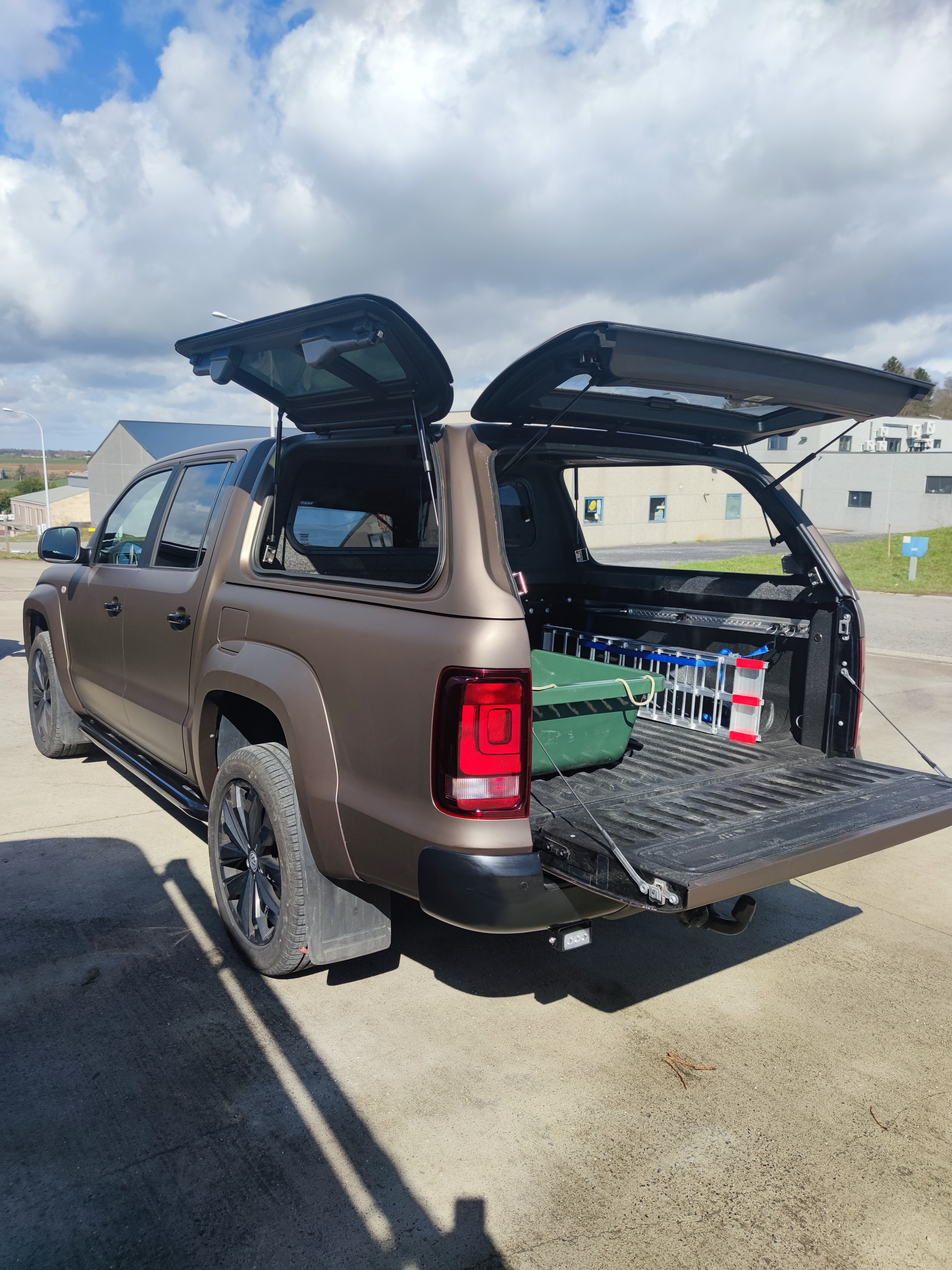 VW Amarok 6