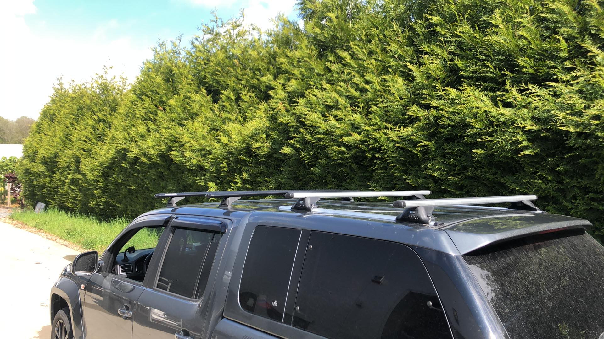 VW Amarok Noir + treuil 7
